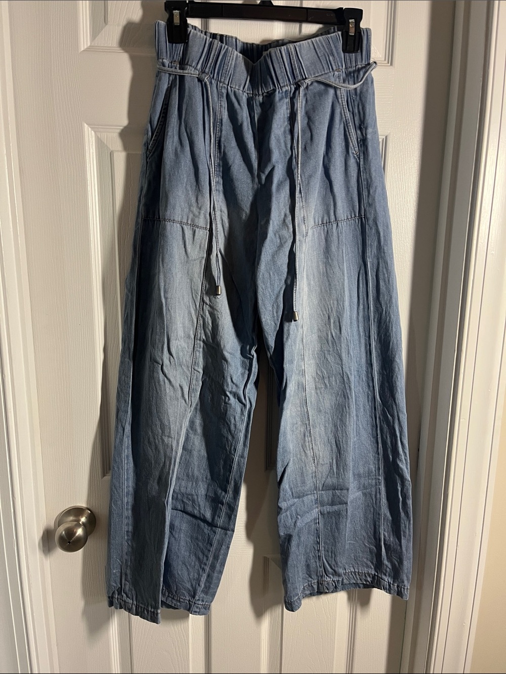Light Blue Women’s Wide-Leg Drawstring Jeans